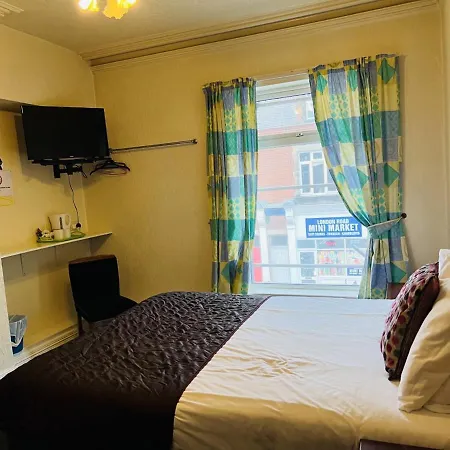 The Roadhouse カーライル