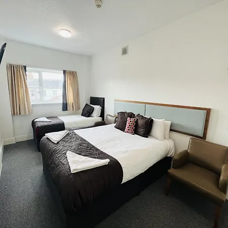 ゲストハウス The Roadhouse 3*