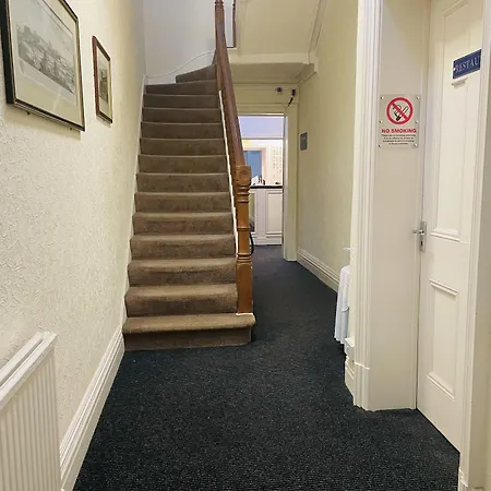 The Roadhouse ゲストハウス